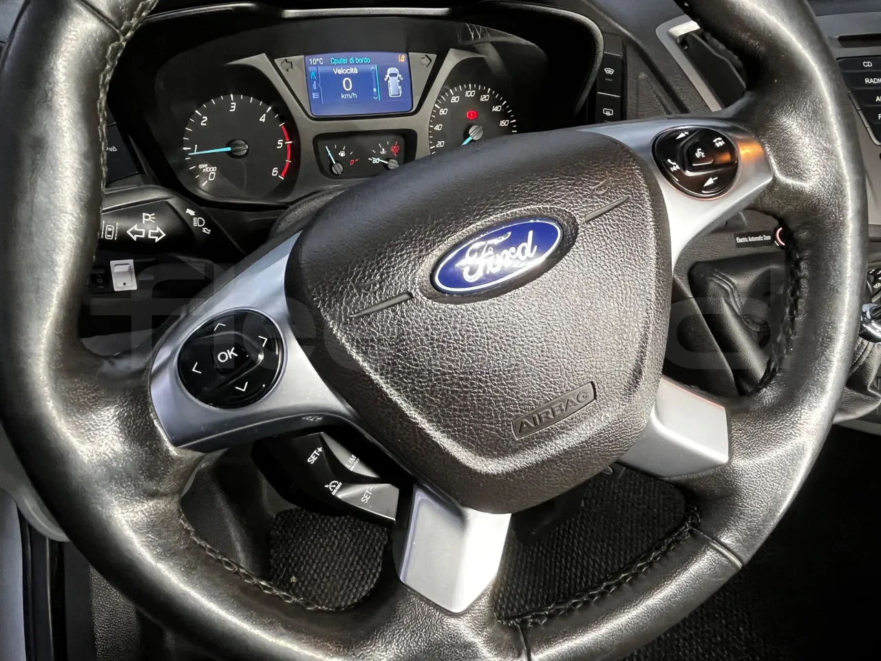 Ford Transit FBD - Euro6 - 114kW - 6.704mt - command unit indicators