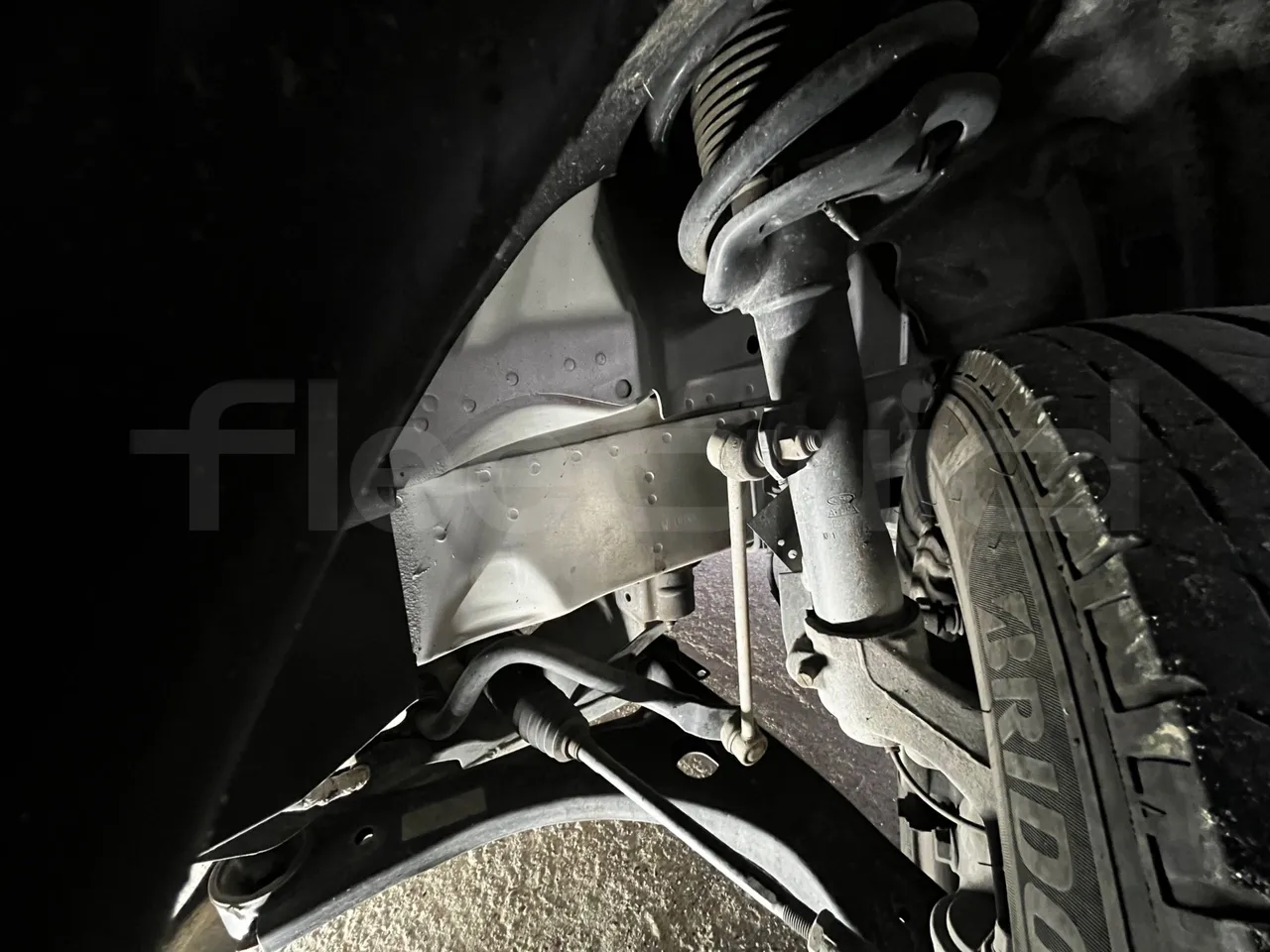 Ford Transit FBD - Euro6 - 114kW - 6.704mt - front air springs right