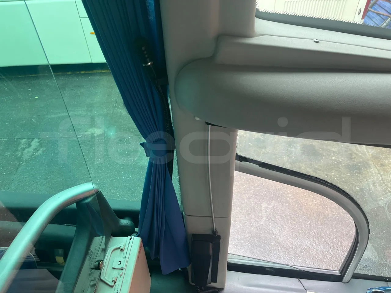 Man Ratio 18.480 - EUR5 - 353kW - 12.920m - driver microphone accessories photo