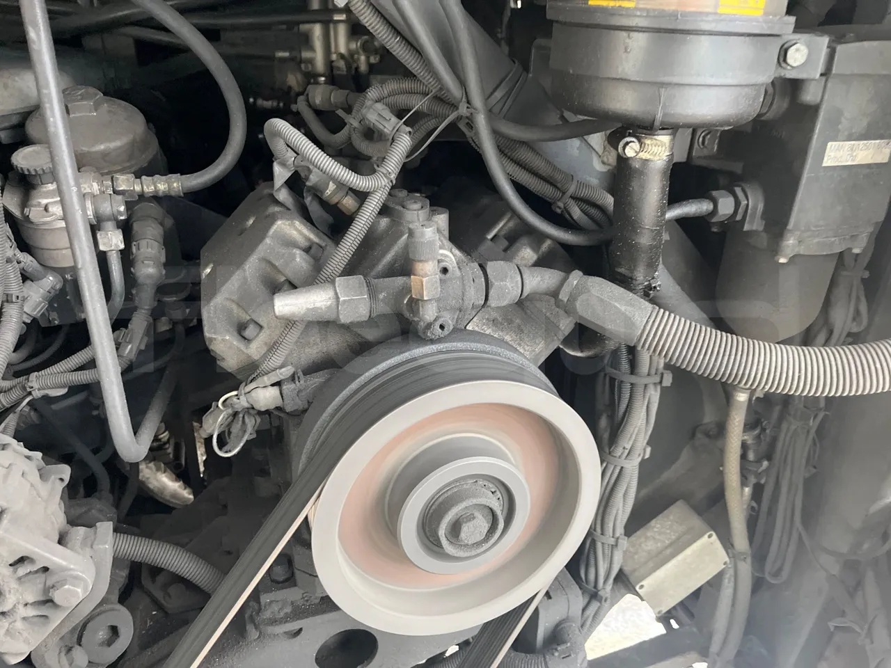 Man Ratio 18.480 - EUR5 - 353kW - 12.920m - air conditioning compressor