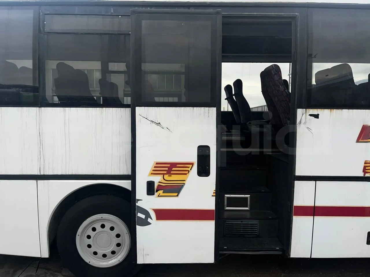 Neoplan N312 K - EUR3 - 260kW - 9.950m - front door 2 open