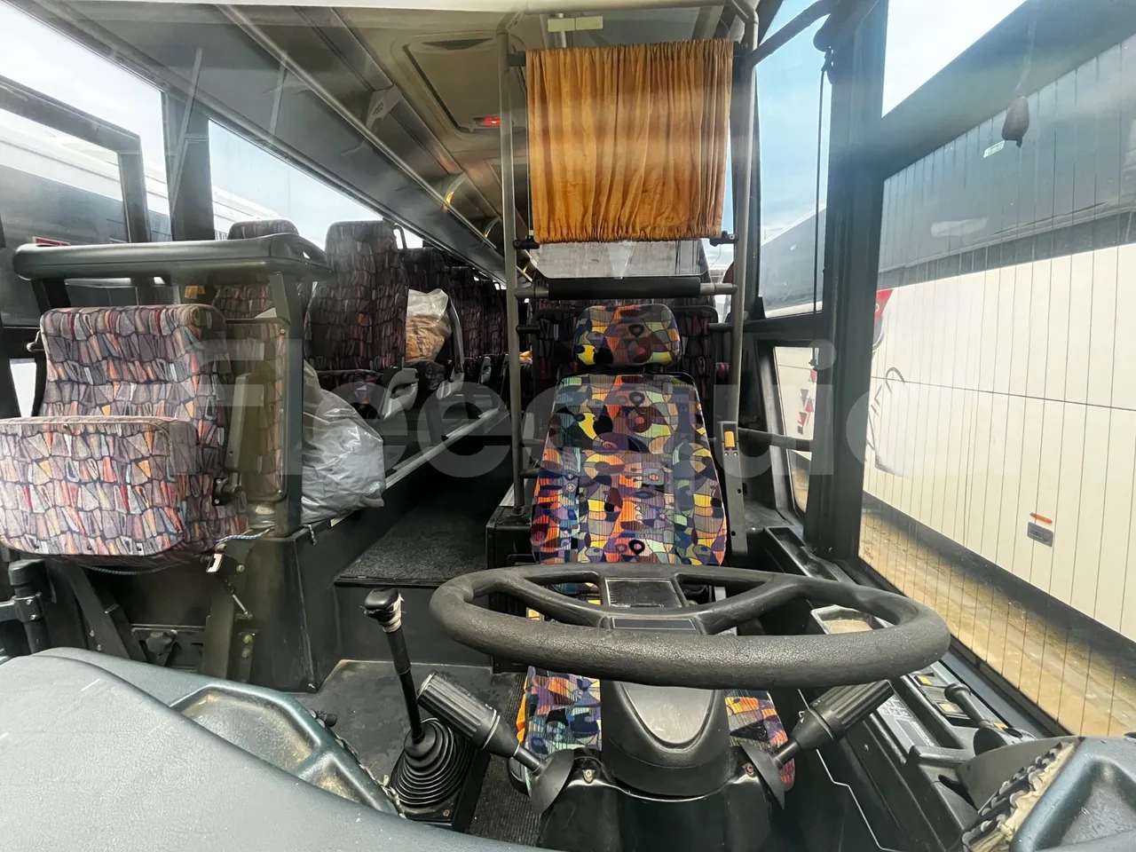 Neoplan N312 K - EUR3 - 260kW - 9.950m - jack and driver keys