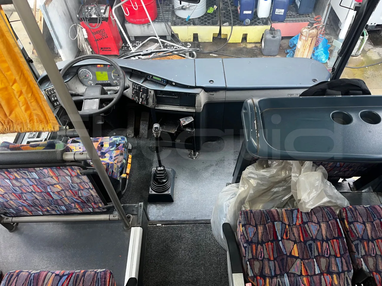 Neoplan N312 K - EUR3 - 260kW - 9.950m - buttons panels on