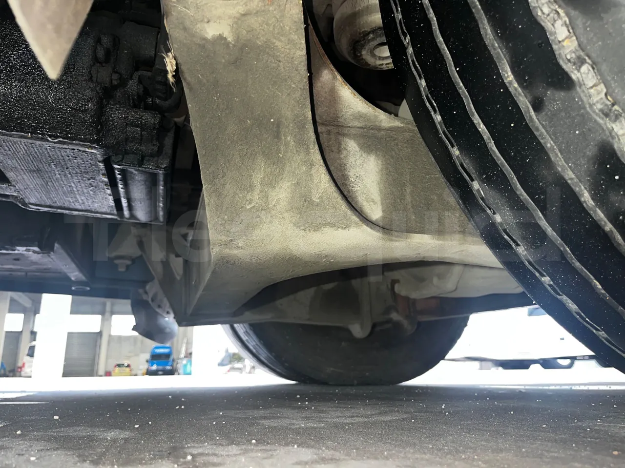 Neoplan N312 K - EUR3 - 260kW - 9.950m - axle 2 discs left