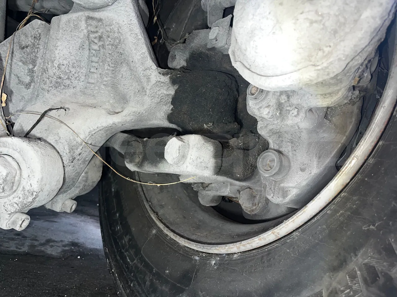 Neoplan N312 K - EUR3 - 260kW - 9.950m - front discs left