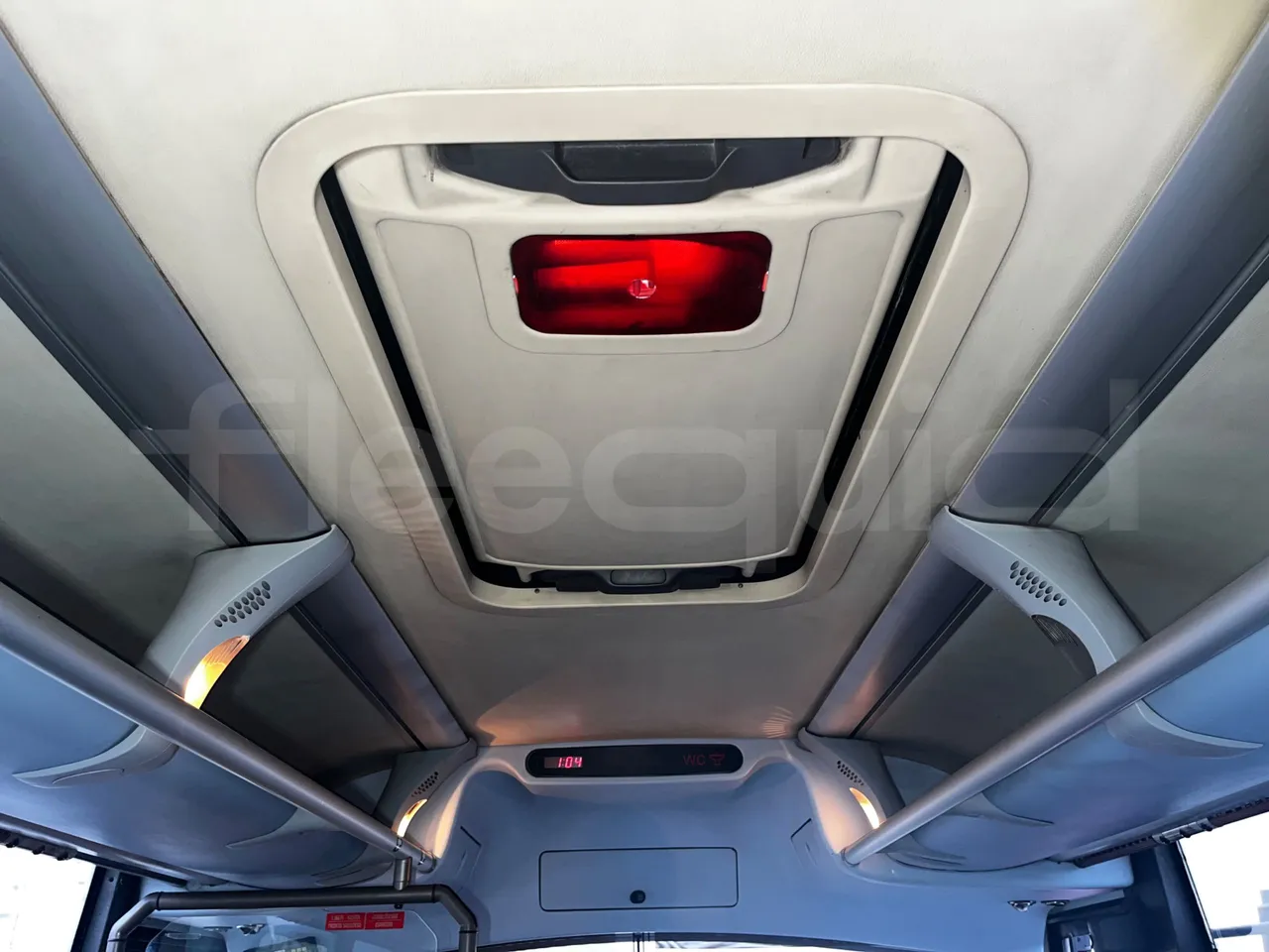 Neoplan N312 K - EUR3 - 260kW - 9.950m - roof hatch 2