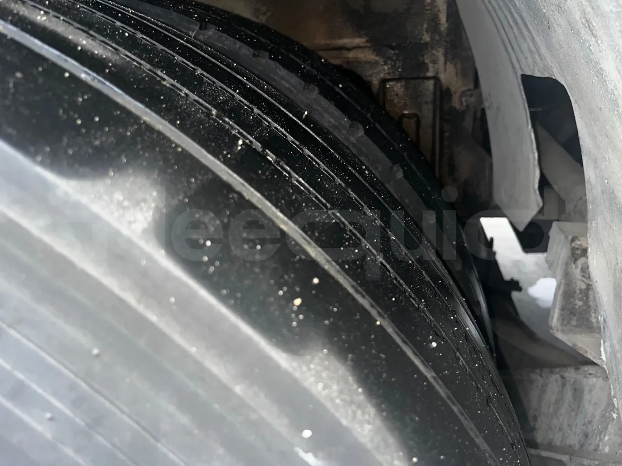 Neoplan N312 K - EUR3 - 260kW - 9.950m - tread condition second axle tires right