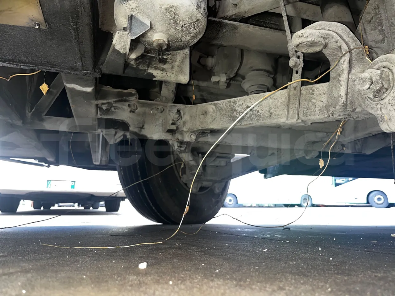 Neoplan N312 K - EUR3 - 260kW - 9.950m - front axle right side