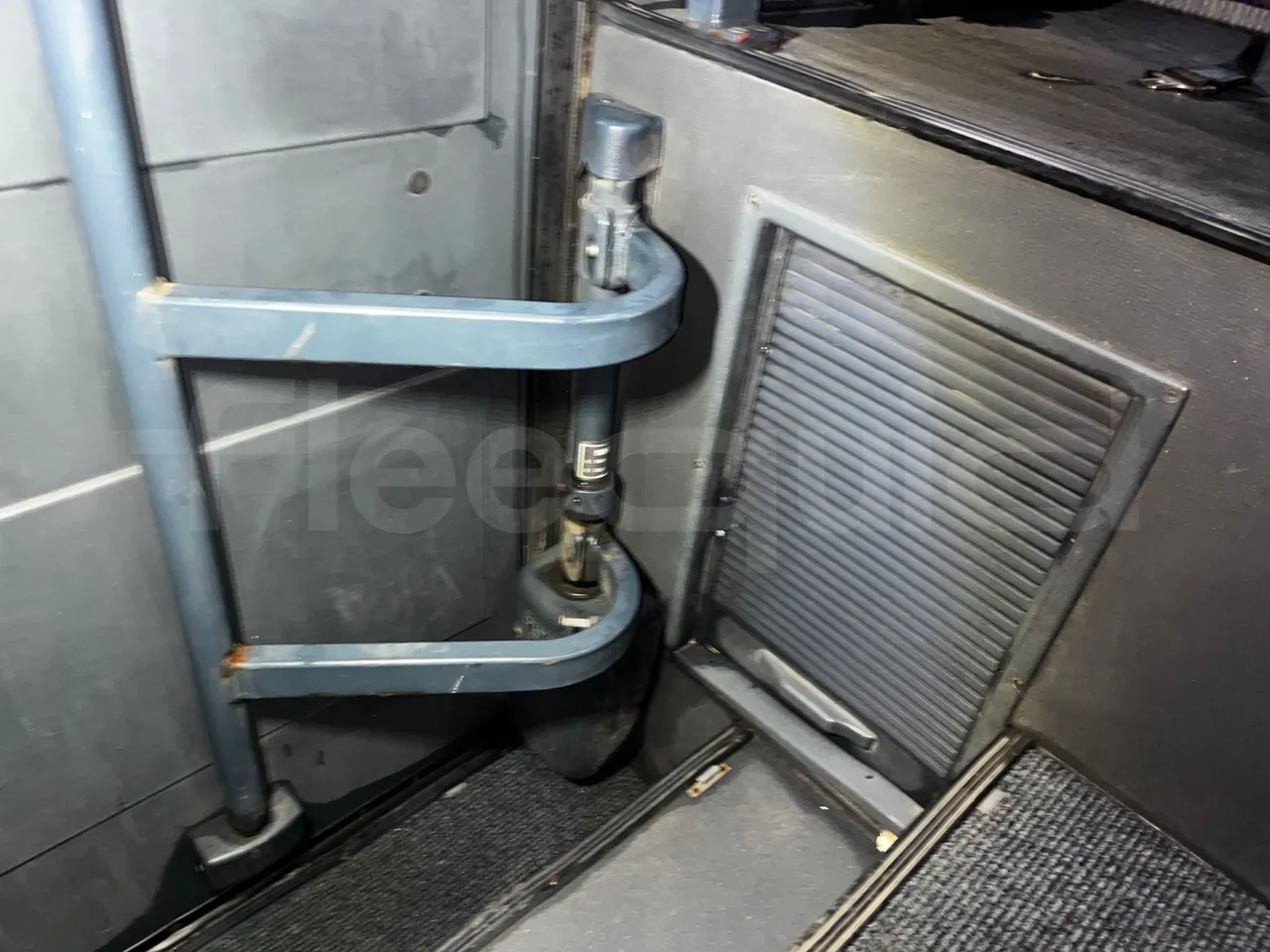 Neoplan N312 K - EUR3 - 260kW - 9.950m - turntable internal (18m)