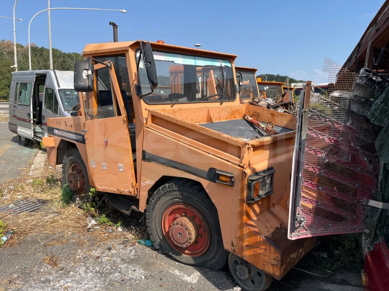 Iveco AIFO 8061/ Pre euro - 82 Kw - 4,380 Mt - front photo