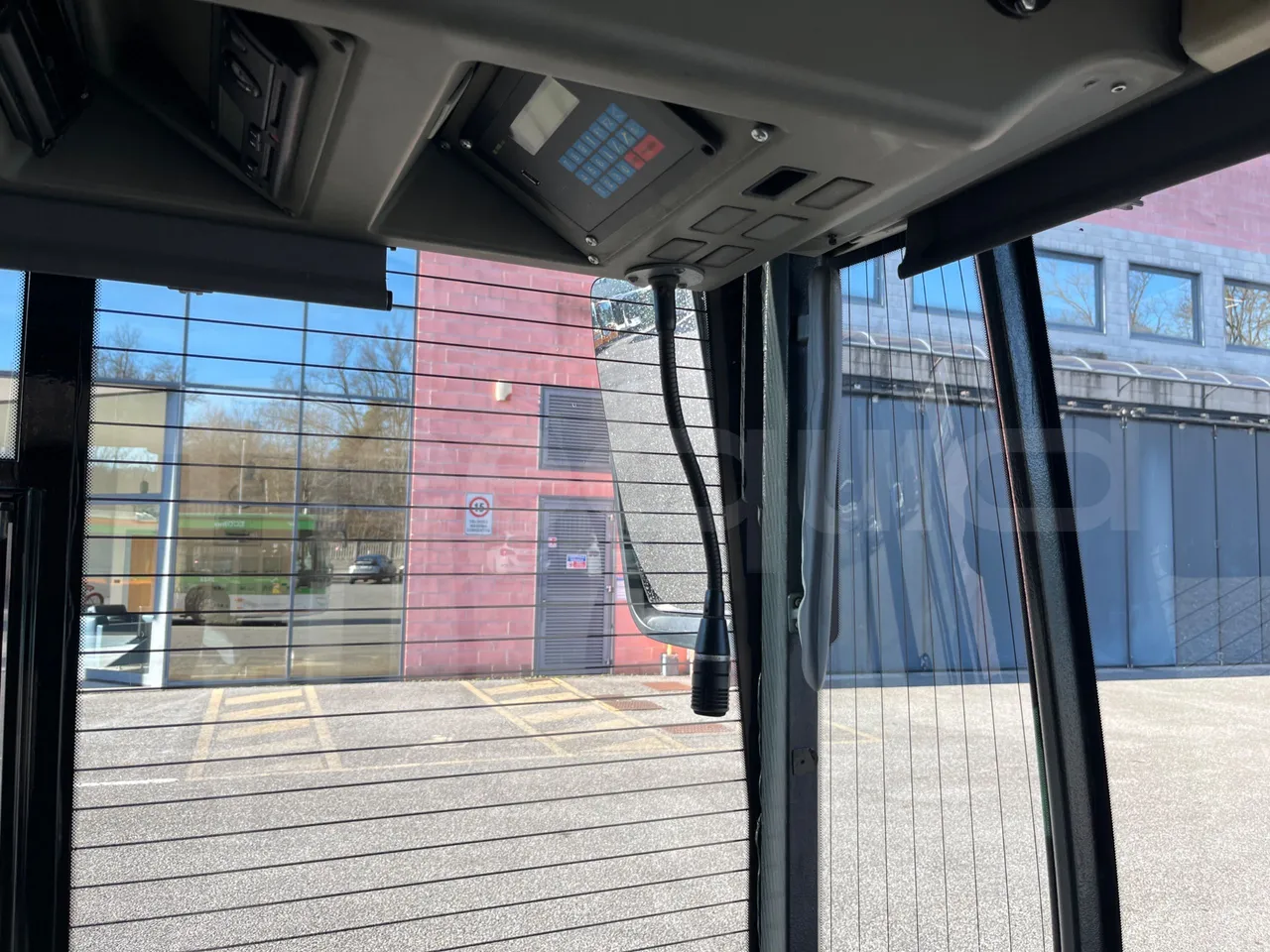 Mercedes-Benz Citaro G 0530 - EUR5 - 260kW - 17.94m - driver microphone accessories photo