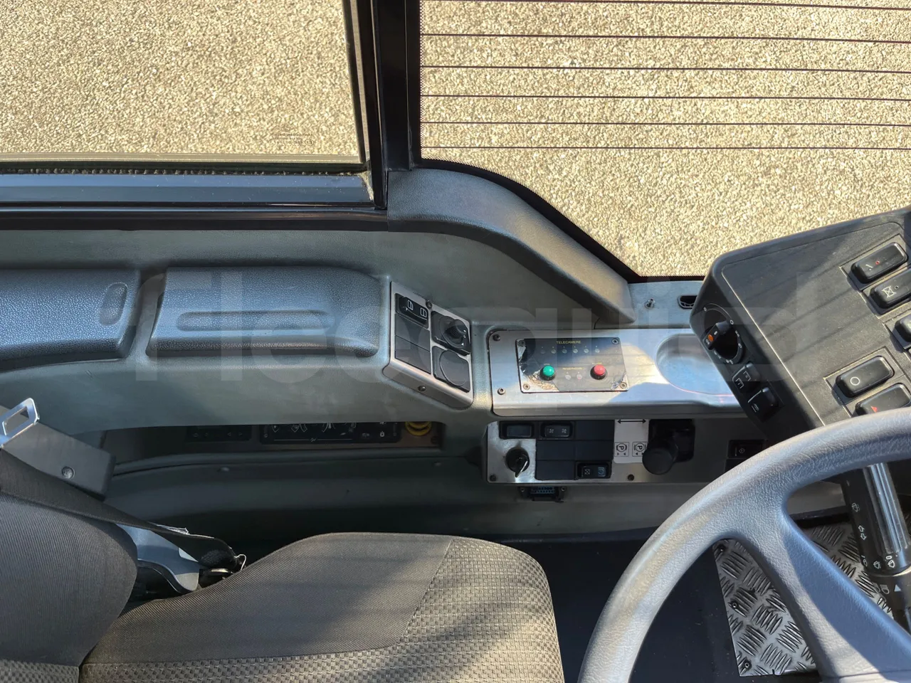 Mercedes-Benz Citaro G 0530 - EUR5 - 260kW - 17.94m - radio accessories photo