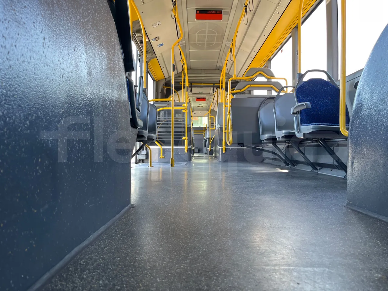 Mercedes-Benz Citaro G 0530 - EUR5 - 260kW - 17.94m - seat brackets photo