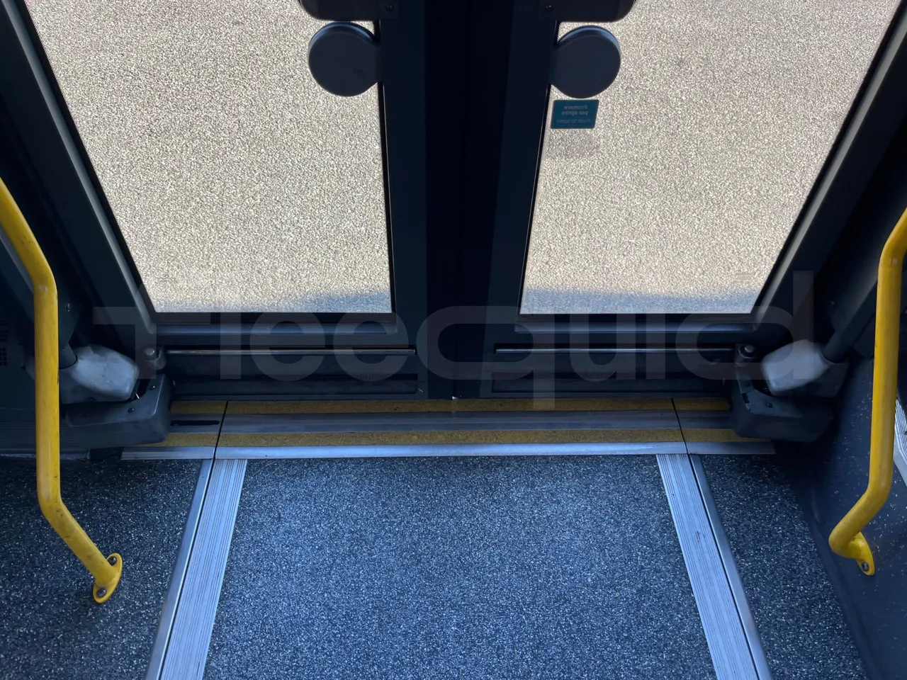 Mercedes-Benz Citaro G 0530 - EUR5 - 260kW - 17.94m - door mechanism photo