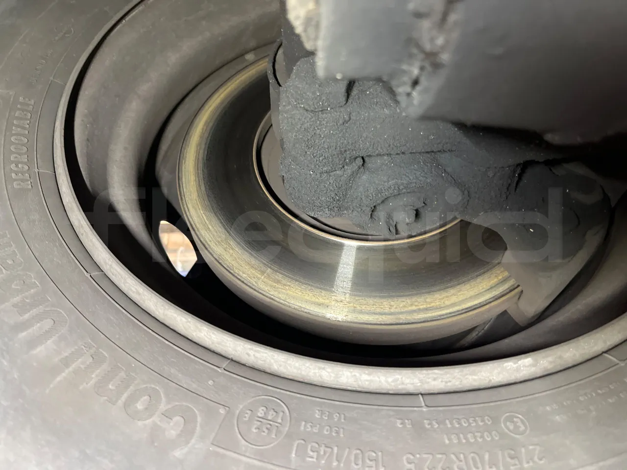 Mercedes-Benz Citaro G 0530 - EUR5 - 260kW - 17.94m - front discs left