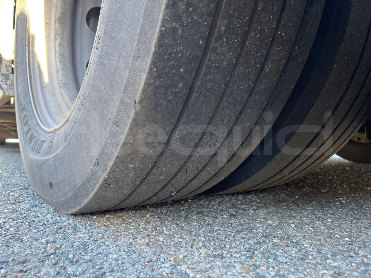 Mercedes-Benz Citaro G 0530 - EUR5 - 260kW - 17.94m - tread condition second axle tires left