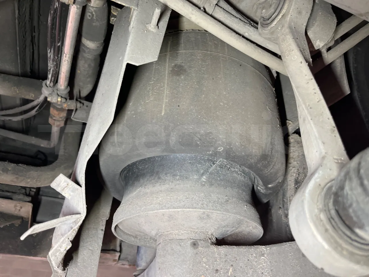 Mercedes-Benz Citaro G 0530 - EUR5 - 260kW - 17.94m - axle 3 air springs 2 left
