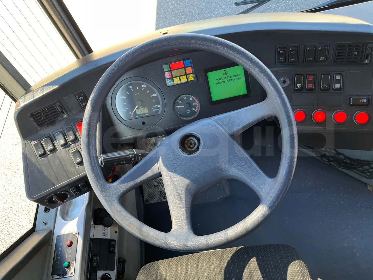 Mercedes-Benz Citaro G 0530 - EUR5 - 260kW - 17.94m - steering wheel photo