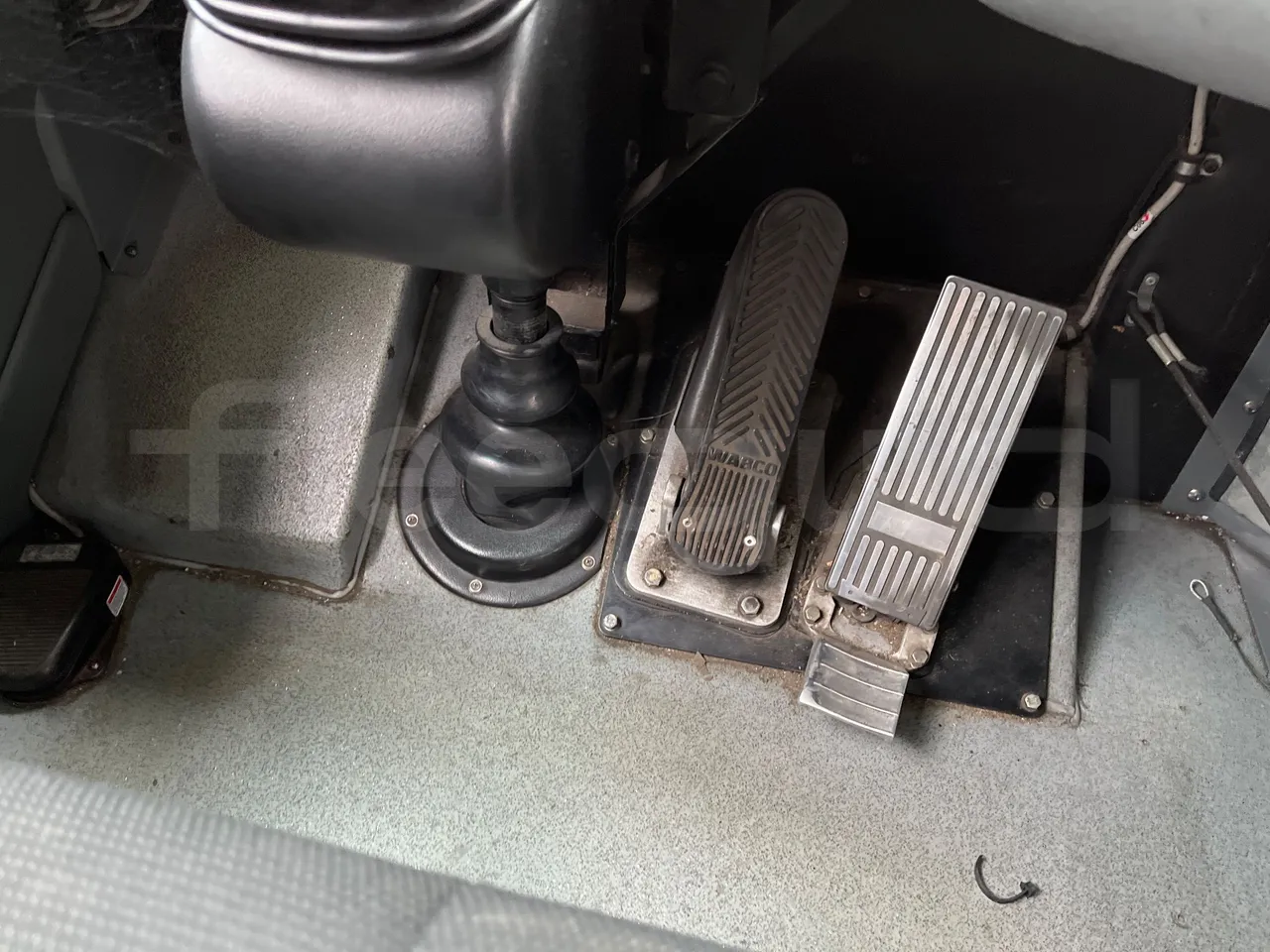 Van Hool A360 02N - Euro5 - 188kW - 12mt - radio accessories photo