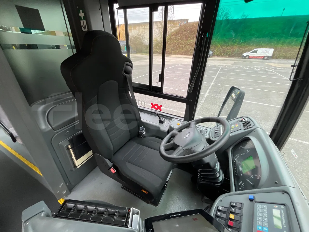 Van Hool A360 02N - Euro5 - 188kW - 12mt - driver's seat photo
