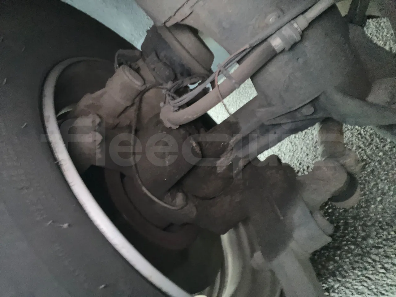 Van Hool A360 02N - Euro5 - 188kW - 12mt - front brake calipers left