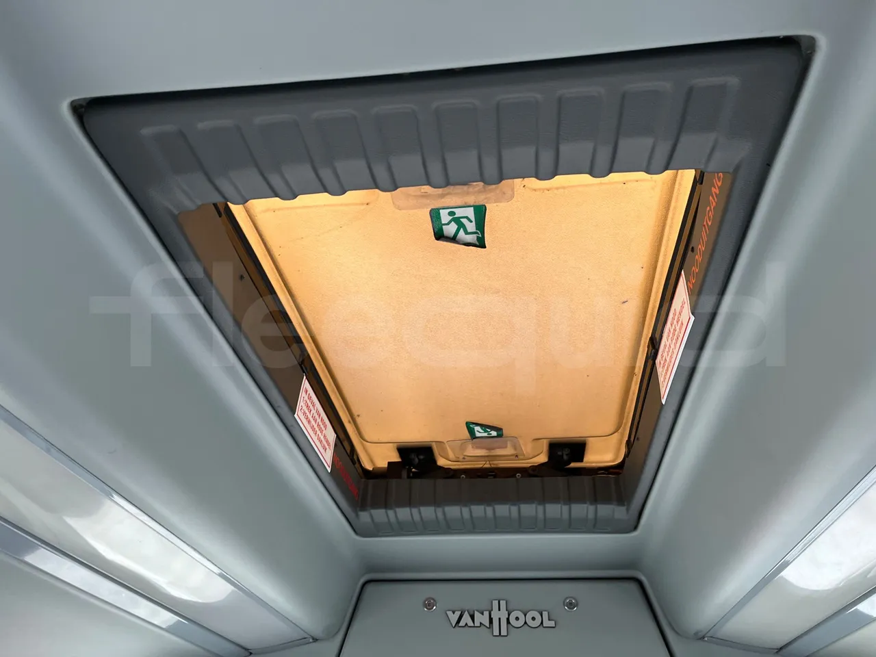 Van Hool A360 02N - Euro5 - 188kW - 12mt - roof hatch 1