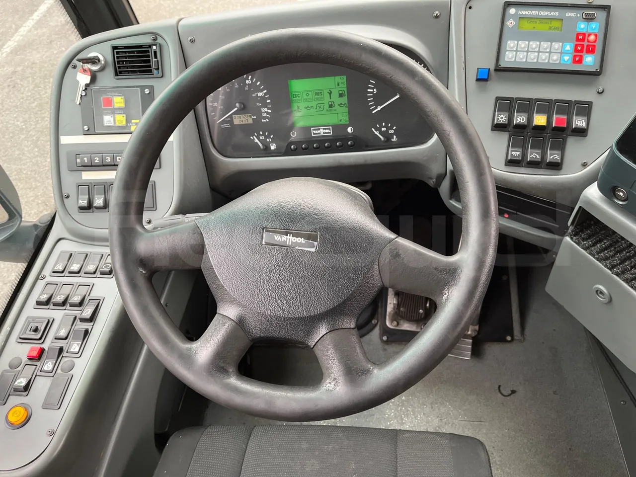 Van Hool A360 02N - Euro5 - 188kW - 12mt - steering wheel photo