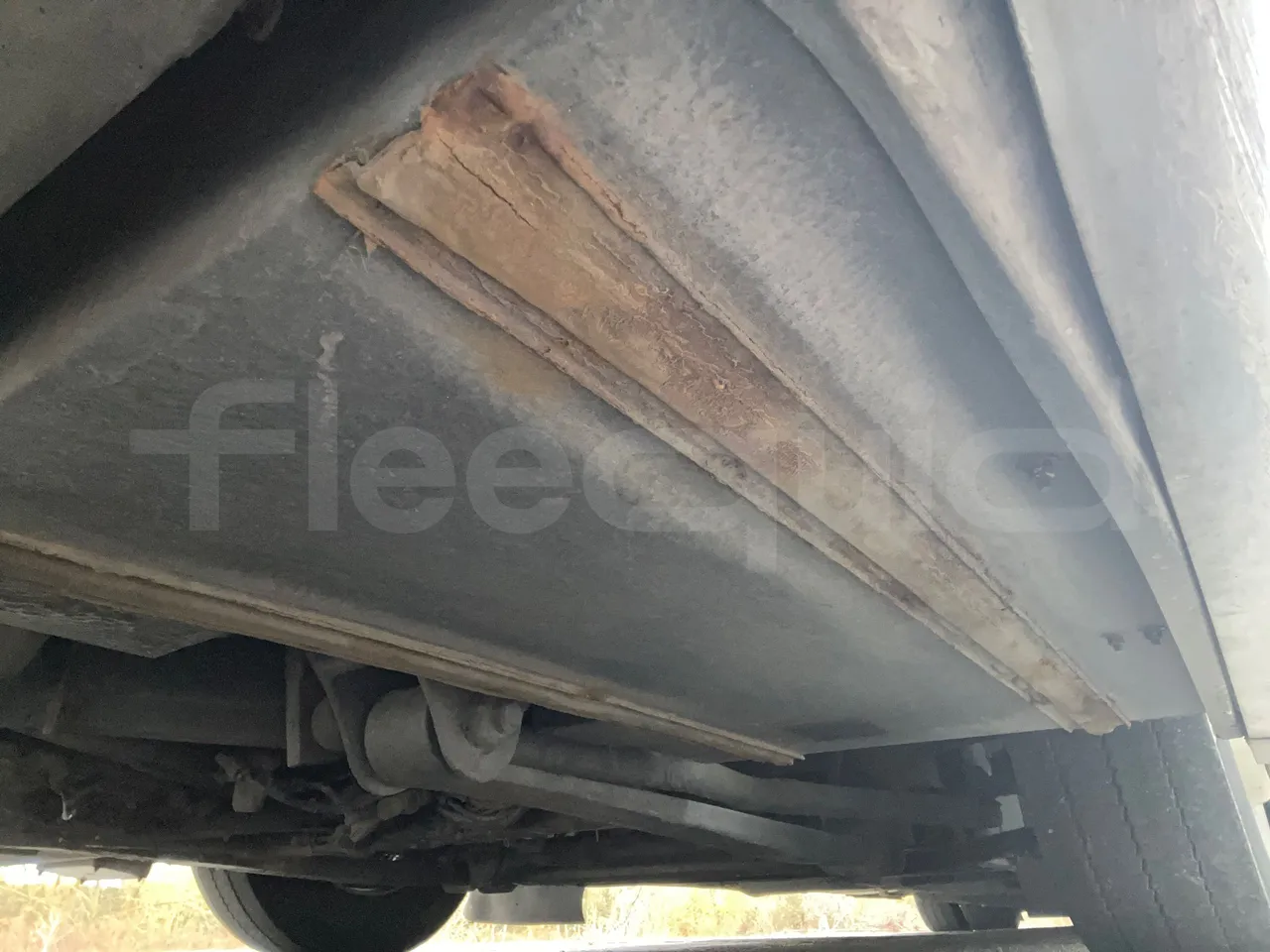 Van Hool A360 02N - Euro5 - 188kW - 12mt - front axle left side