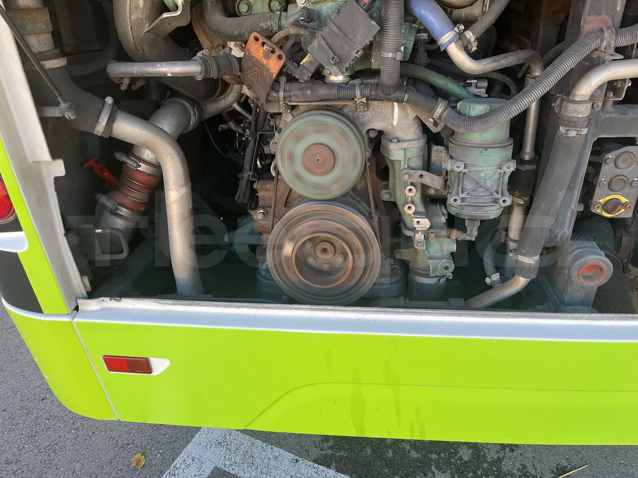 Volvo G891H L291LH24J8100 / Euro 6 - 177 Kw - 18.750 Mt - air conditioning compressor