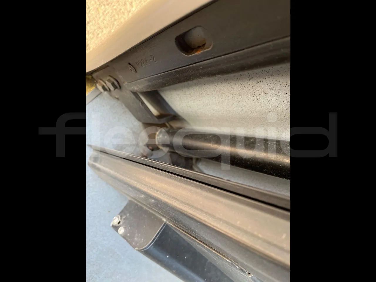 Volvo G891H L291LH24J8100 / Euro 6 - 177 Kw - 18.750 Mt - door mechanism photo
