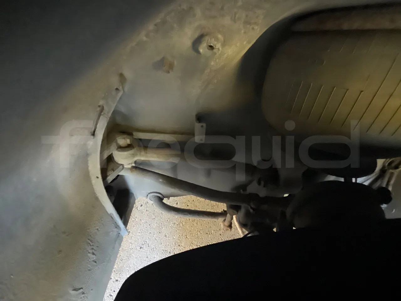 Volvo G891H L291LH24J8100 / Euro 6 - 177 Kw - 18.750 Mt - front air springs left