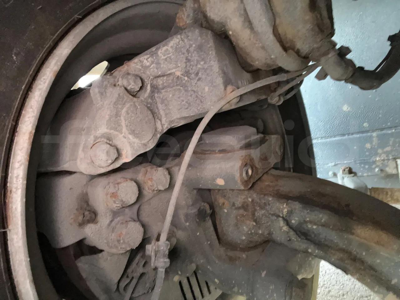 Volvo G891H L291LH24J8100 / Euro 6 - 177 Kw - 18.750 Mt - front discs right