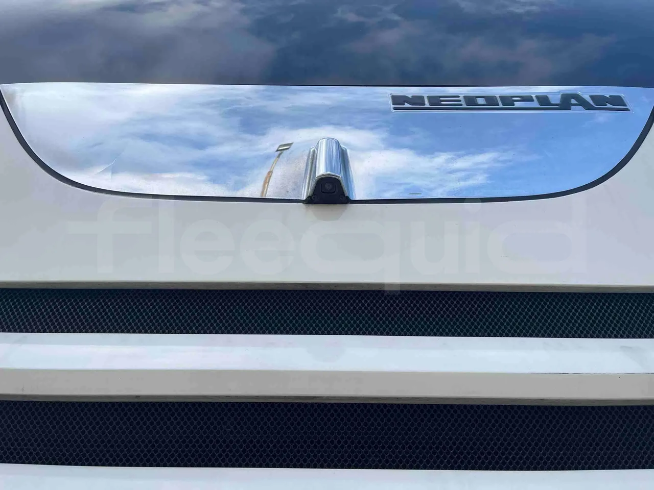 Neoplan Skyliner L - EUR6 - 371kW - 14.0000m - external compartments photo