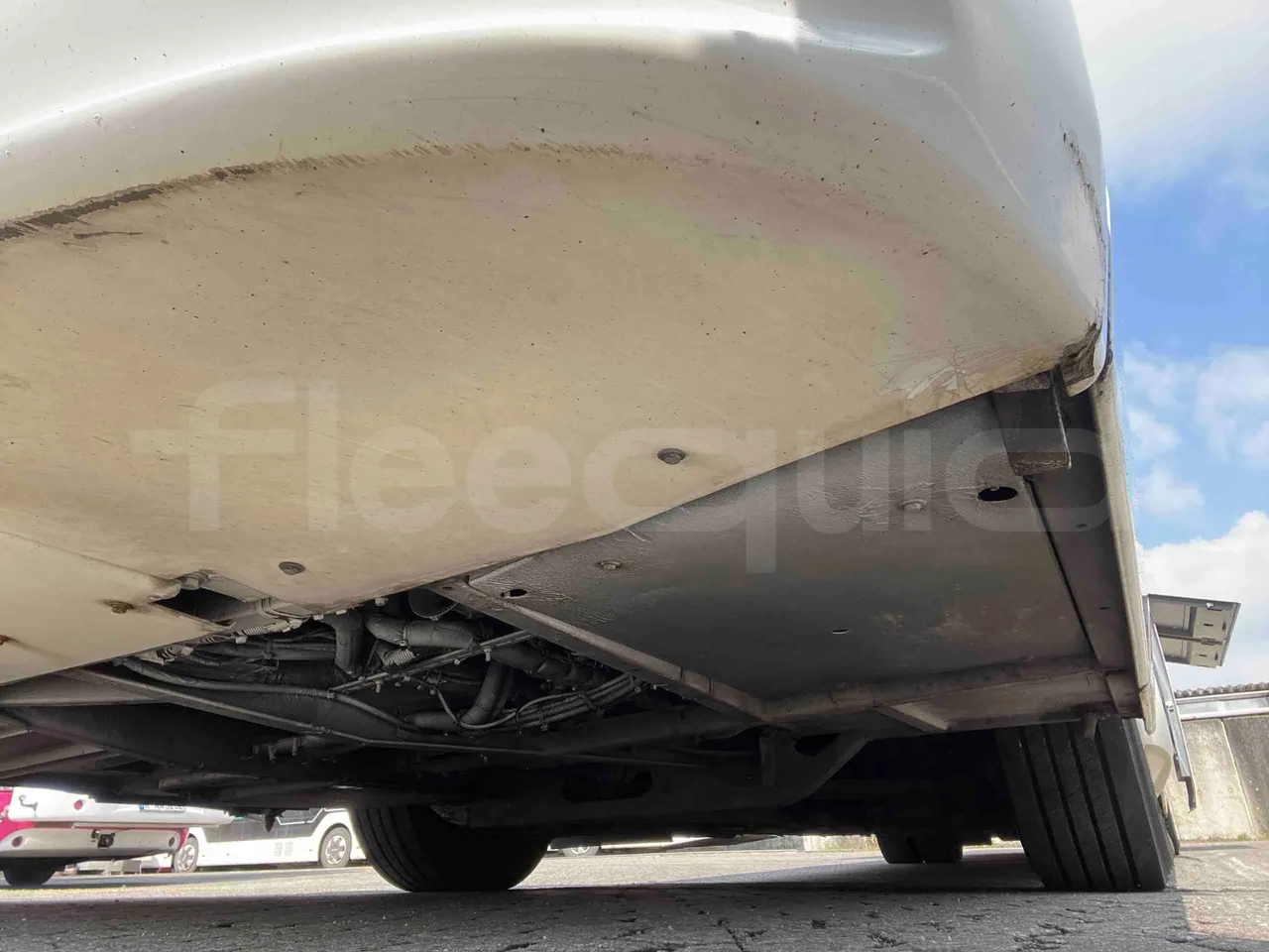 Neoplan Skyliner L - EUR6 - 371kW - 14.0000m - front axle left side