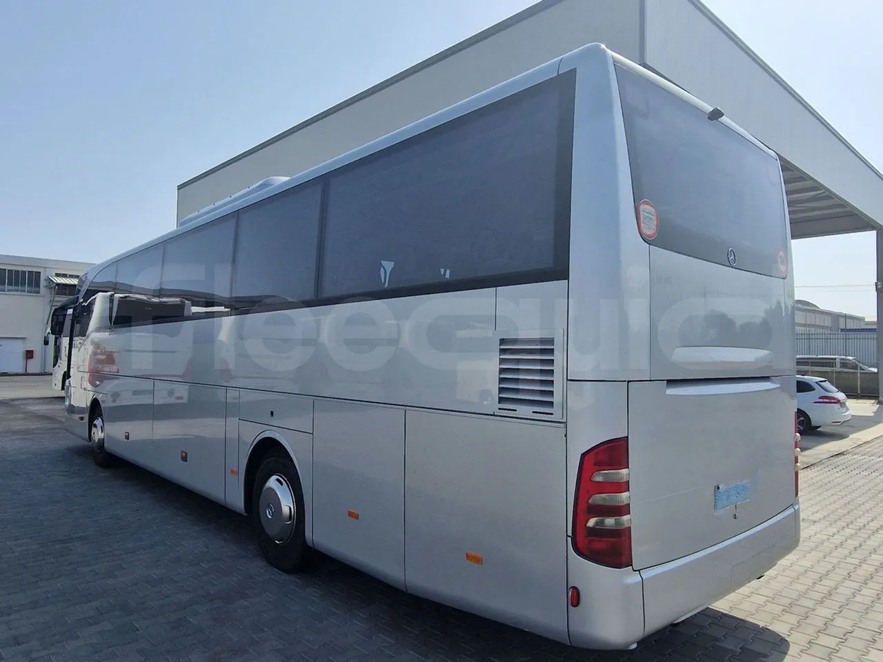 Mercedes-Benz Tourismo RHD/ Euro 5 - 300 Kw - 12,140 Mt - 3/4 left rear side