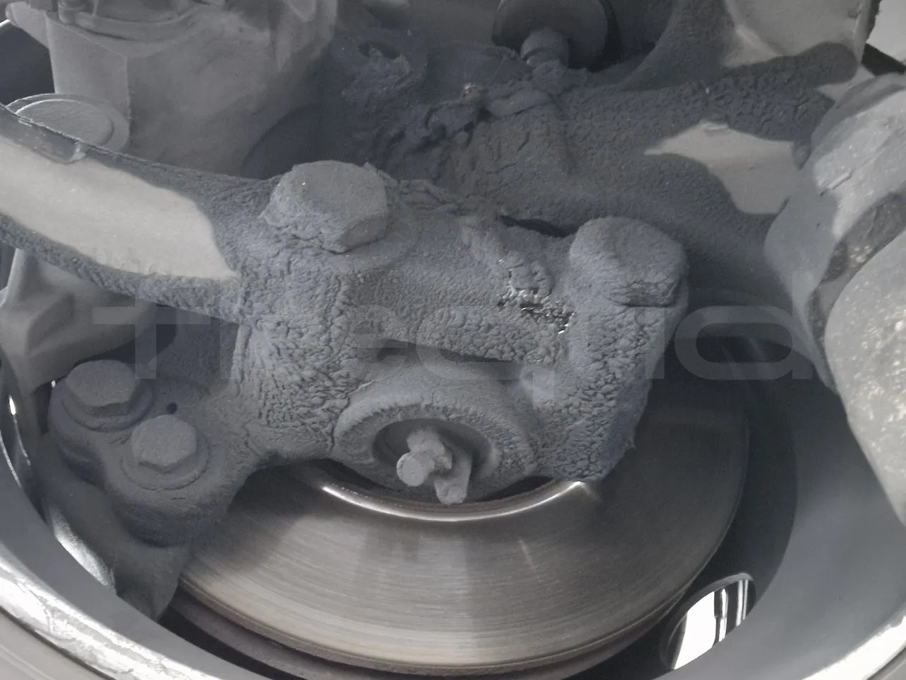 Mercedes-Benz Tourismo RHD/ Euro 5 - 300 Kw - 12,140 Mt - front discs right