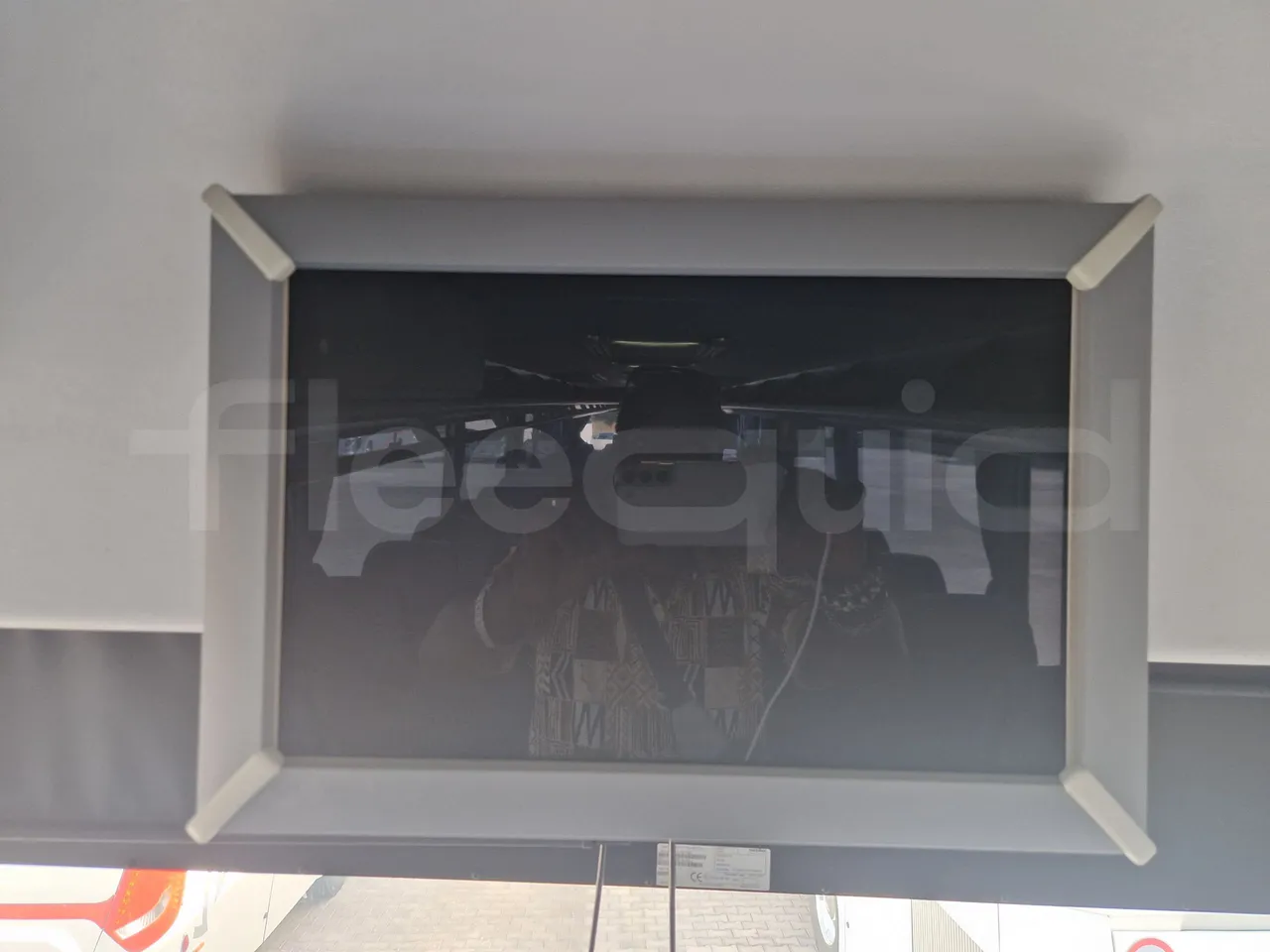 Mercedes-Benz Tourismo RHD/ Euro 5 - 300 Kw - 12,140 Mt - monitor detail photo