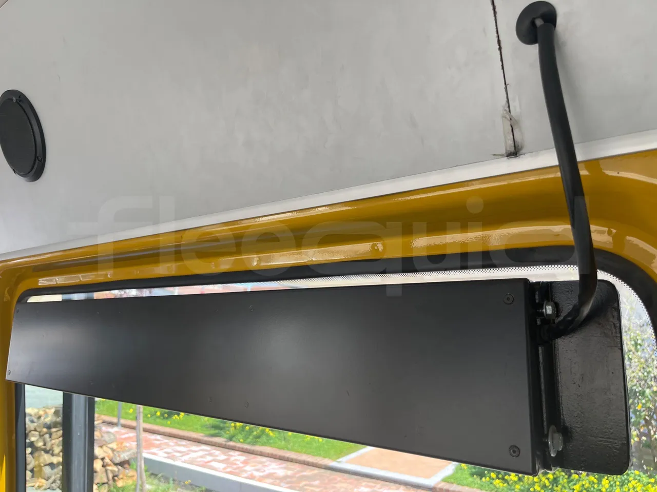 Mercedes-Benz Sprinter 906KA50 - Euro 4 - 110 kW - 7.345 mt - command unit indicators