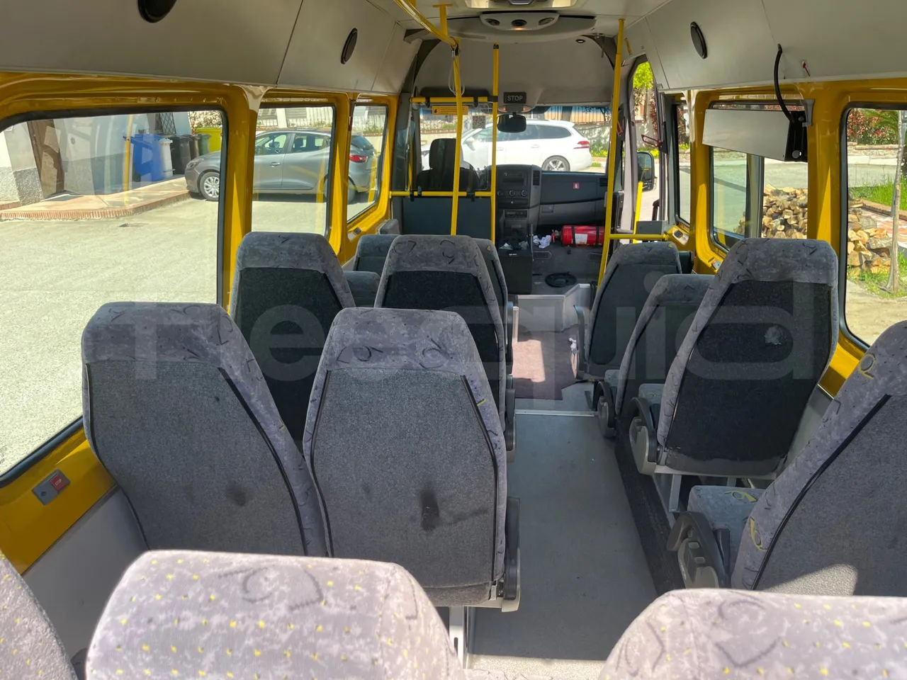 Mercedes-Benz Sprinter 906KA50 - Euro 4 - 110 kW - 7.345 mt - usb charging detail