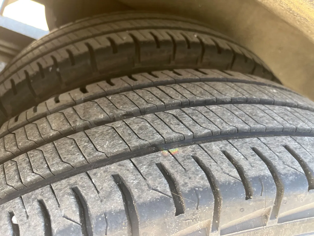 Mercedes-Benz Sprinter 906KA50 - Euro 4 - 110 kW - 7.345 mt - tread condition second axle tires right