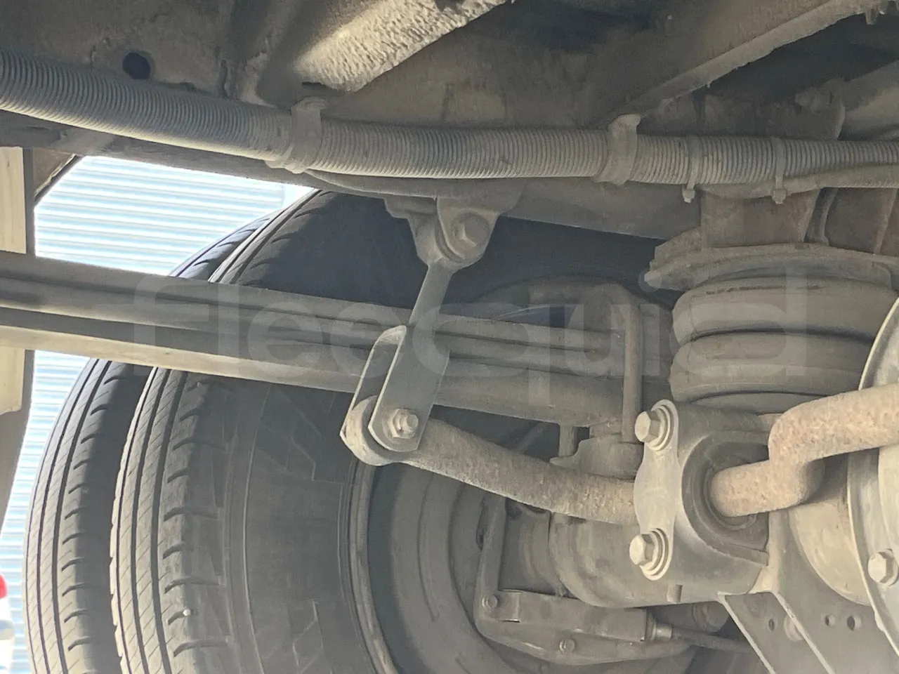 Mercedes-Benz Sprinter 906KA50 - Euro 4 - 110 kW - 7.345 mt - axle 2 shock absorbers 1 left