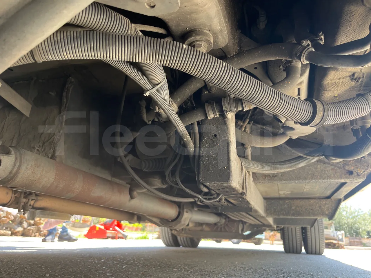 Mercedes-Benz Sprinter 906KA50 - Euro 4 - 110 kW - 7.345 mt - central undercarriage photo