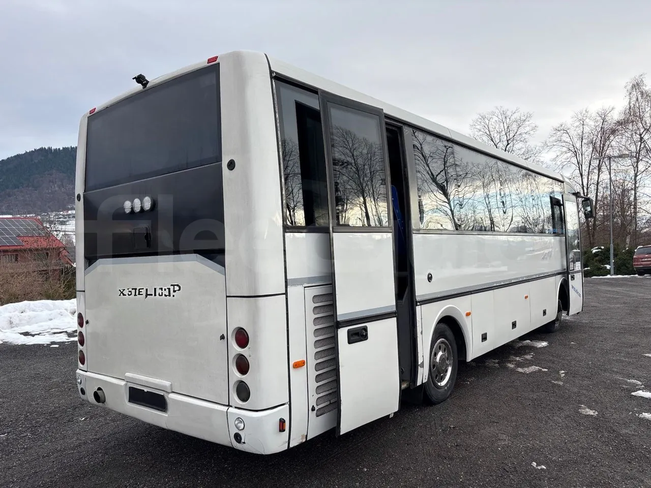 Irisbus Midys 395E.9.27 - EURO4 - 194kW - 9,60m - 3/4 right rear doors open