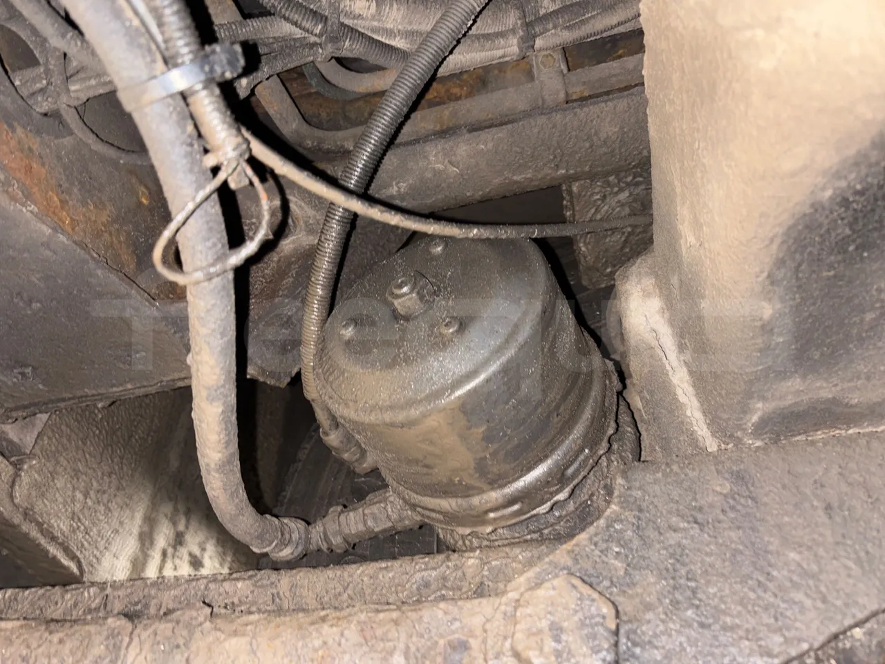 Irisbus Midys 395E.9.27 - EURO4 - 194kW - 9,60m - axle 2 caliper brakes right