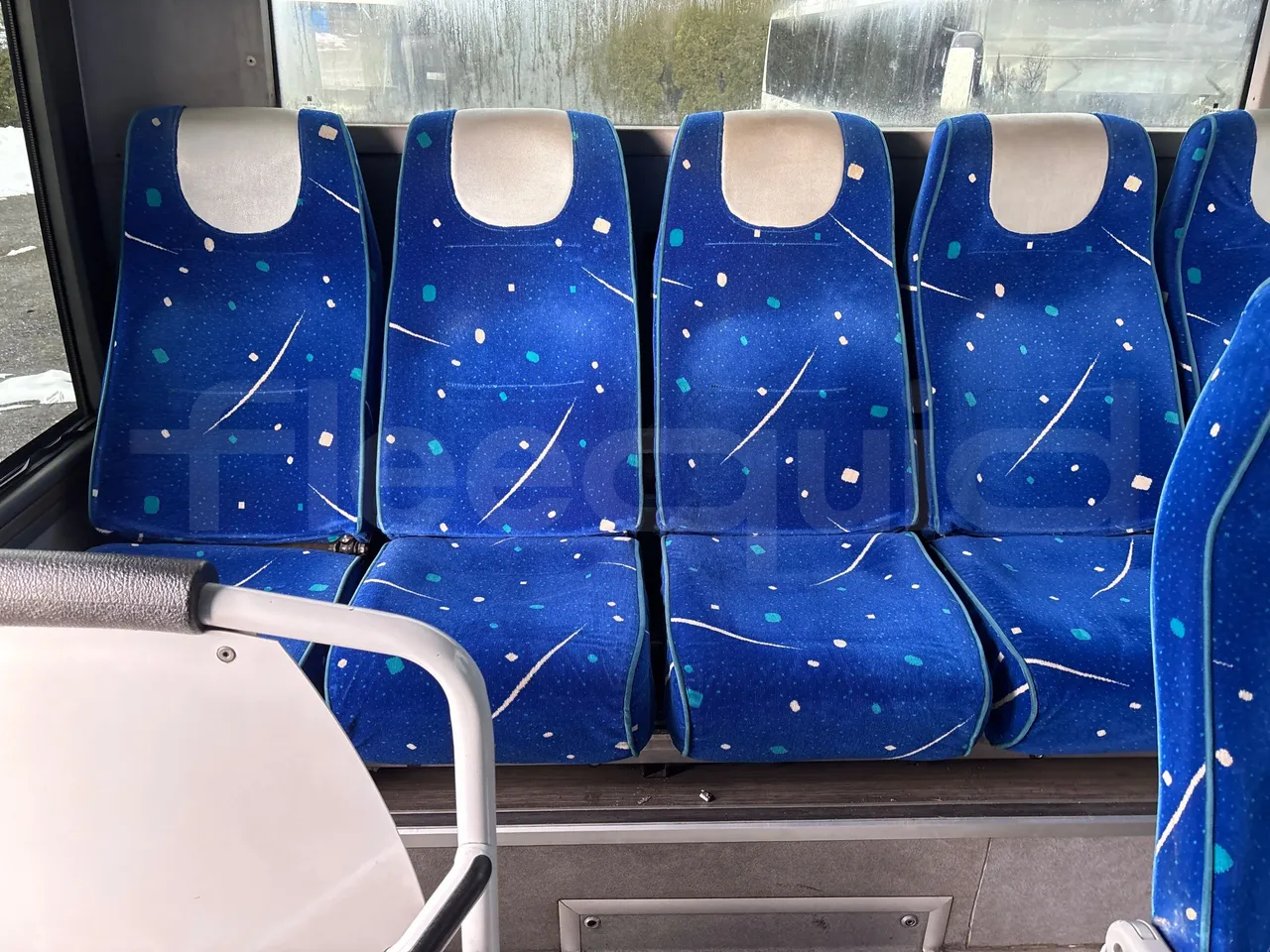 Irisbus Midys 395E.9.27 - EURO4 - 194kW - 9,60m - single seat detail