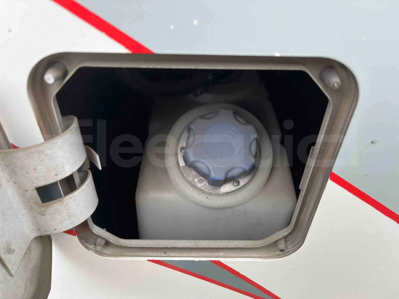 King Long XMQ6996 - fire extinguishing system