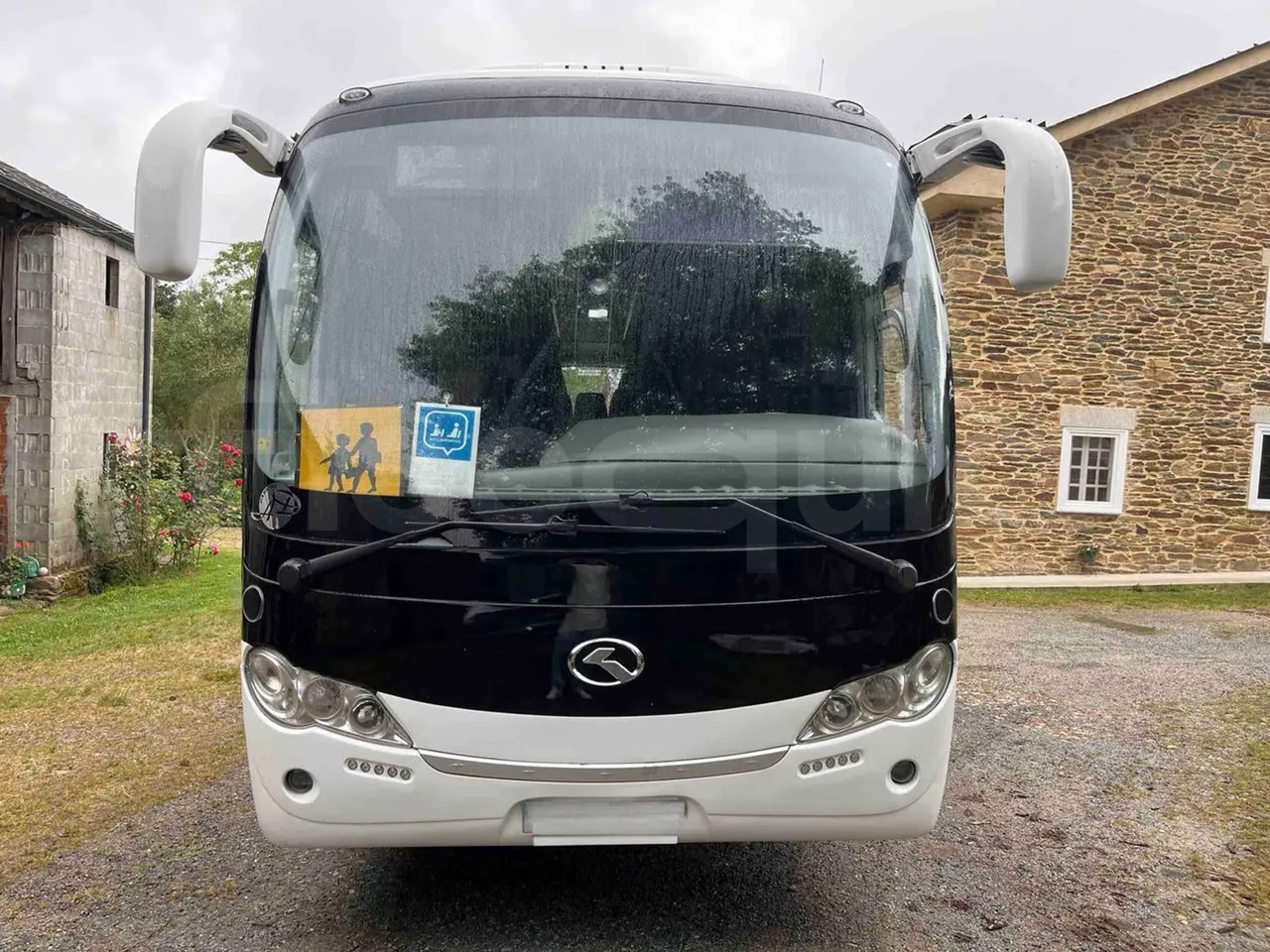 King Long XMQ6996 - front photo
