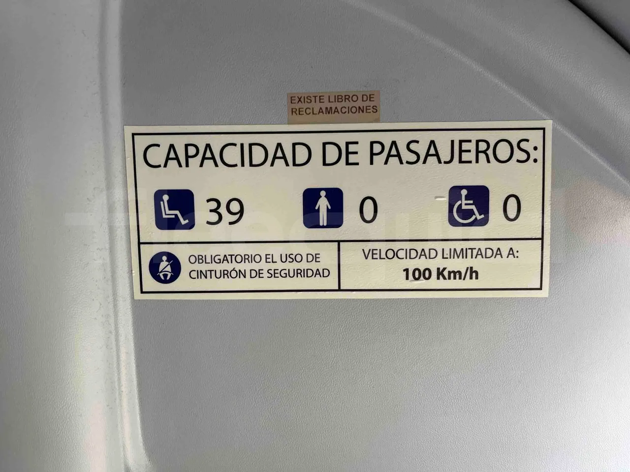 King Long XMQ6996 - seat plate photo