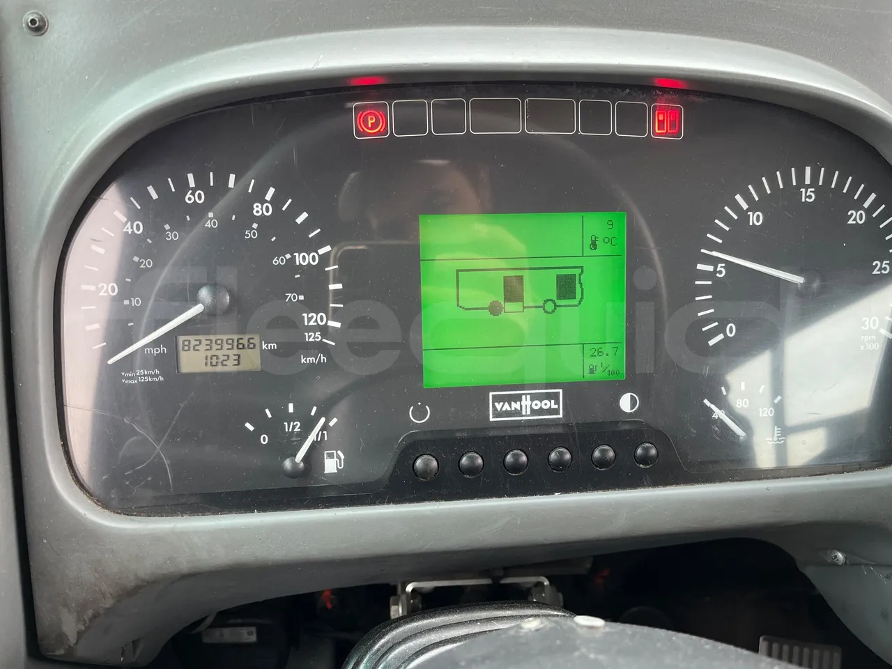 Van Hool A330 330 - EUR4 - 206kW - 12m - dashboard lights on