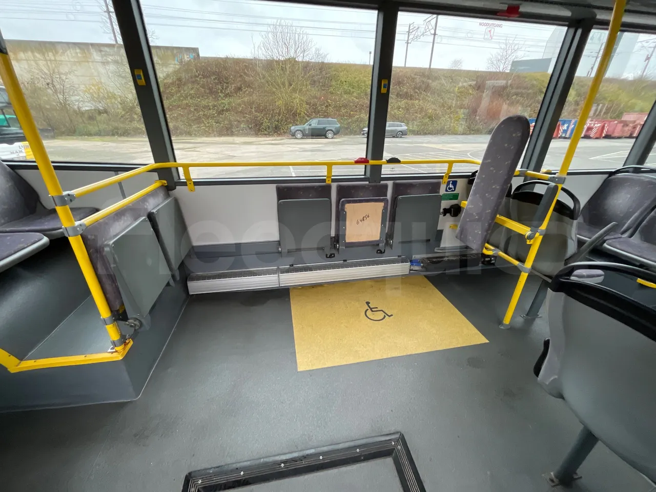 Van Hool A330 330 - EUR4 - 206kW - 12m - disabled area photo